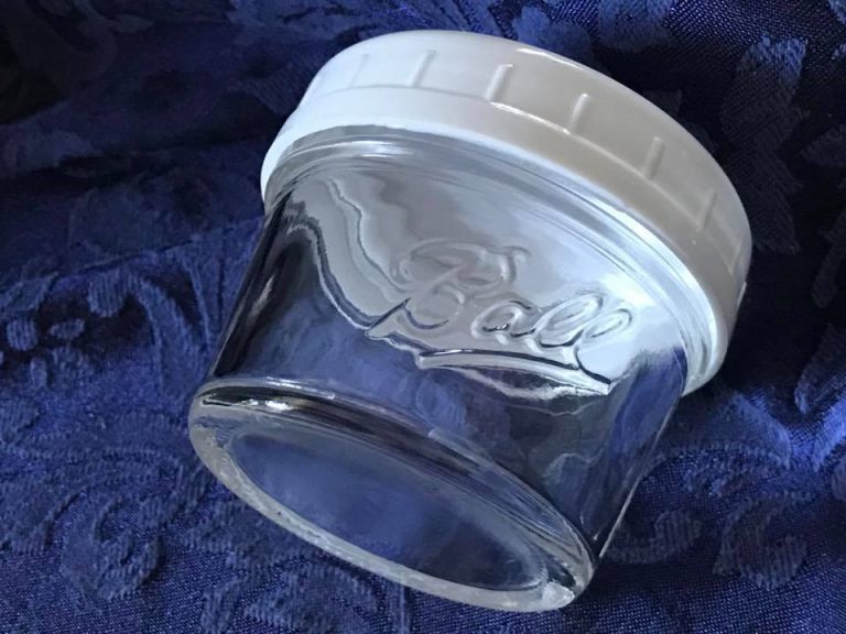 Ball Brand Baby Food Jar with Plastic Lid