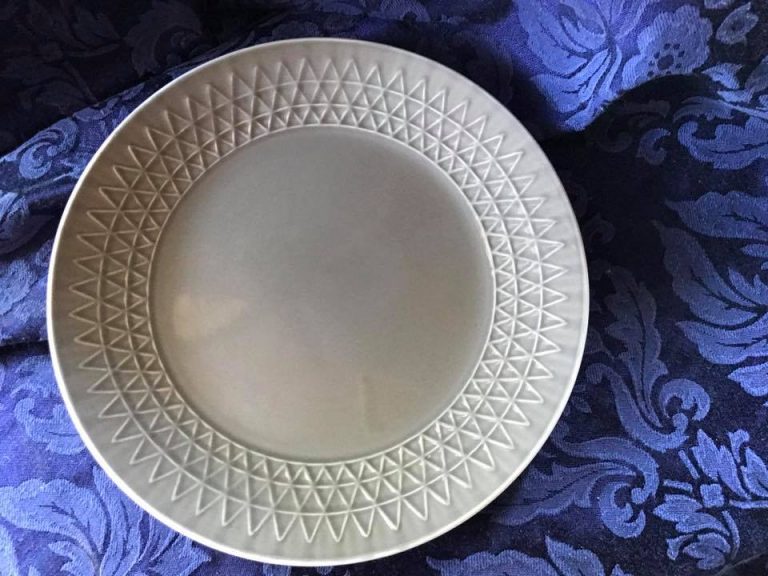 Baum Ceramic Plate (New, 2017)