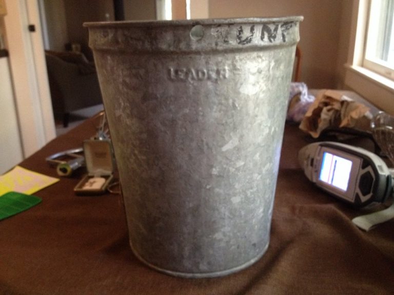 I was really sad when (in 2014) I discovered that this antique maple syrup bucket was positive for 12,500 ppm Lead!