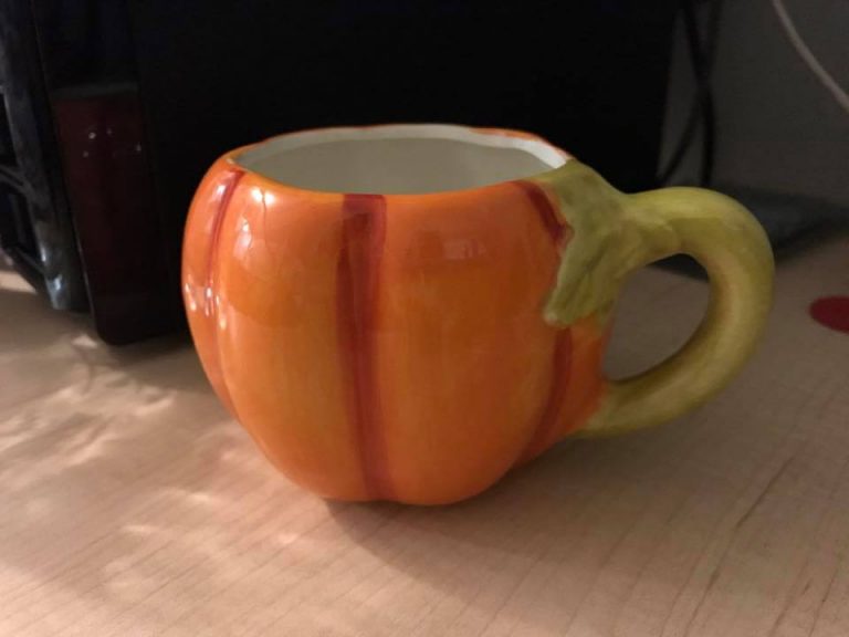 Pumpkin Mug: 17,400 ppm Lead. “Decorative” holiday pieces are not regulated in the same way as functional dishware.