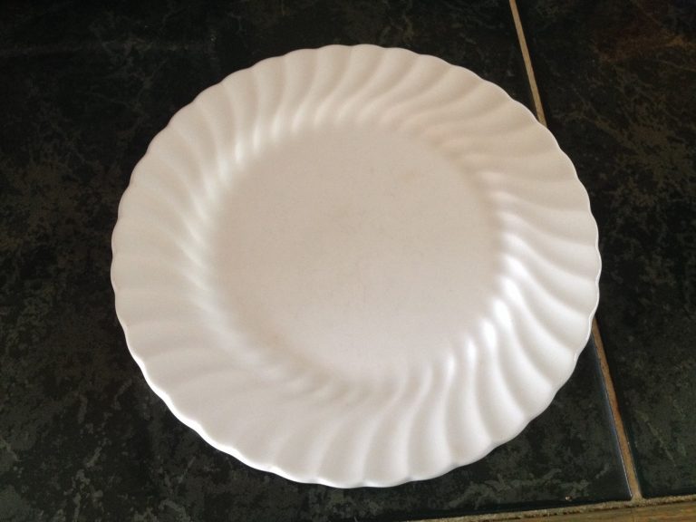 White Wedgwood Bone China Plate: 98,000 ppm Lead. [For context 90 ppm Lead is unsafe in children’s items.]