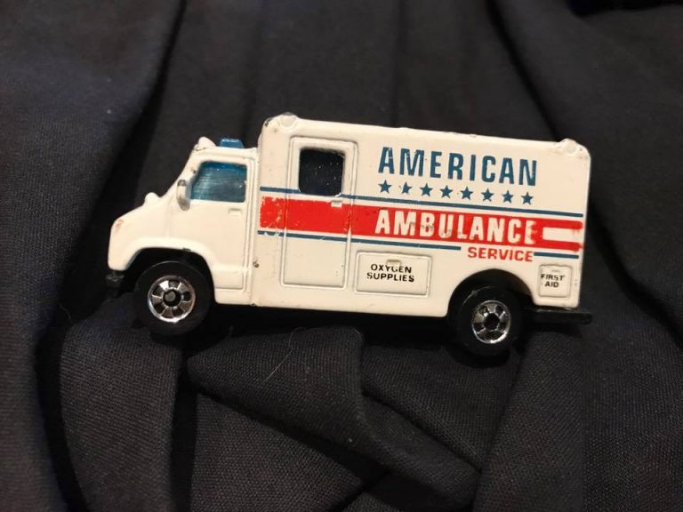 #LeadFree: HotWheels c. 1988 Toy Ambulance