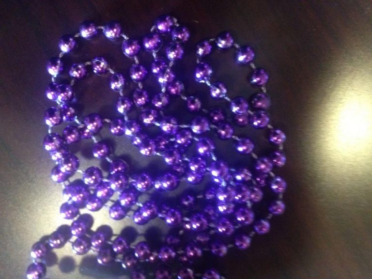 Do plastic Mardi Gras beads have an unsafe levels of Lead and Cadmium?