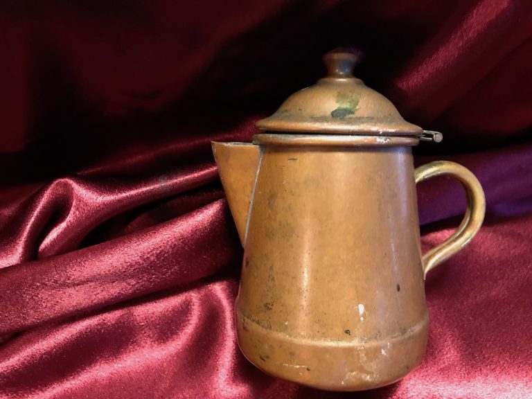 #Cadmium: Small Toy Copper Coffee Pot