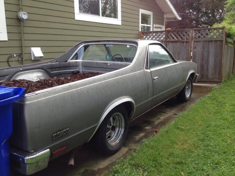 Paint on  1980s El Camino car: 9,000 ppm Lead when tested with an XRF instrument. This is mostly an issue with metal cars.