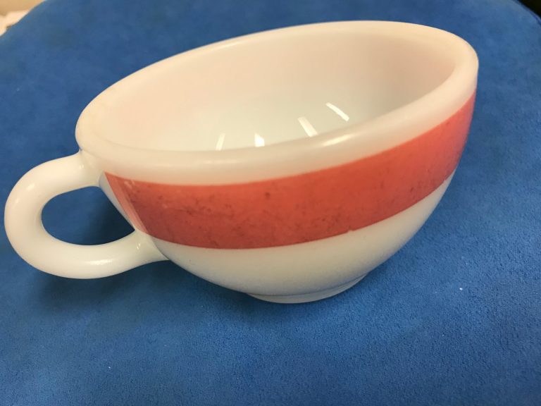 Vintage Pyrex Teacup With Pink Stripe: 249,700 ppm Lead + 12,800 ppm Cadmium + 14,300 ppm Arsenic