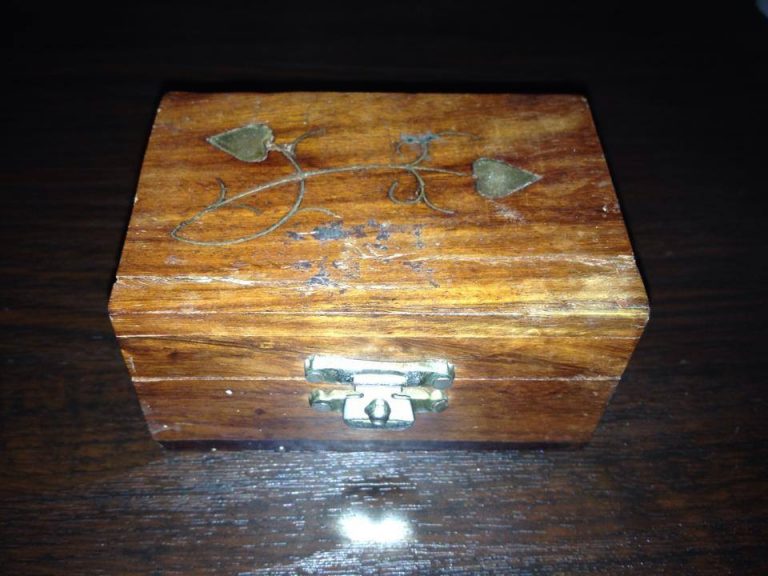 #Leaded: Wooden “Made In India” Box with Leaded Brass Decorative Components