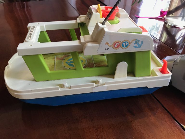 #Leaded: Vintage Fisher Price Motor Boat Toy (c. 1970?)