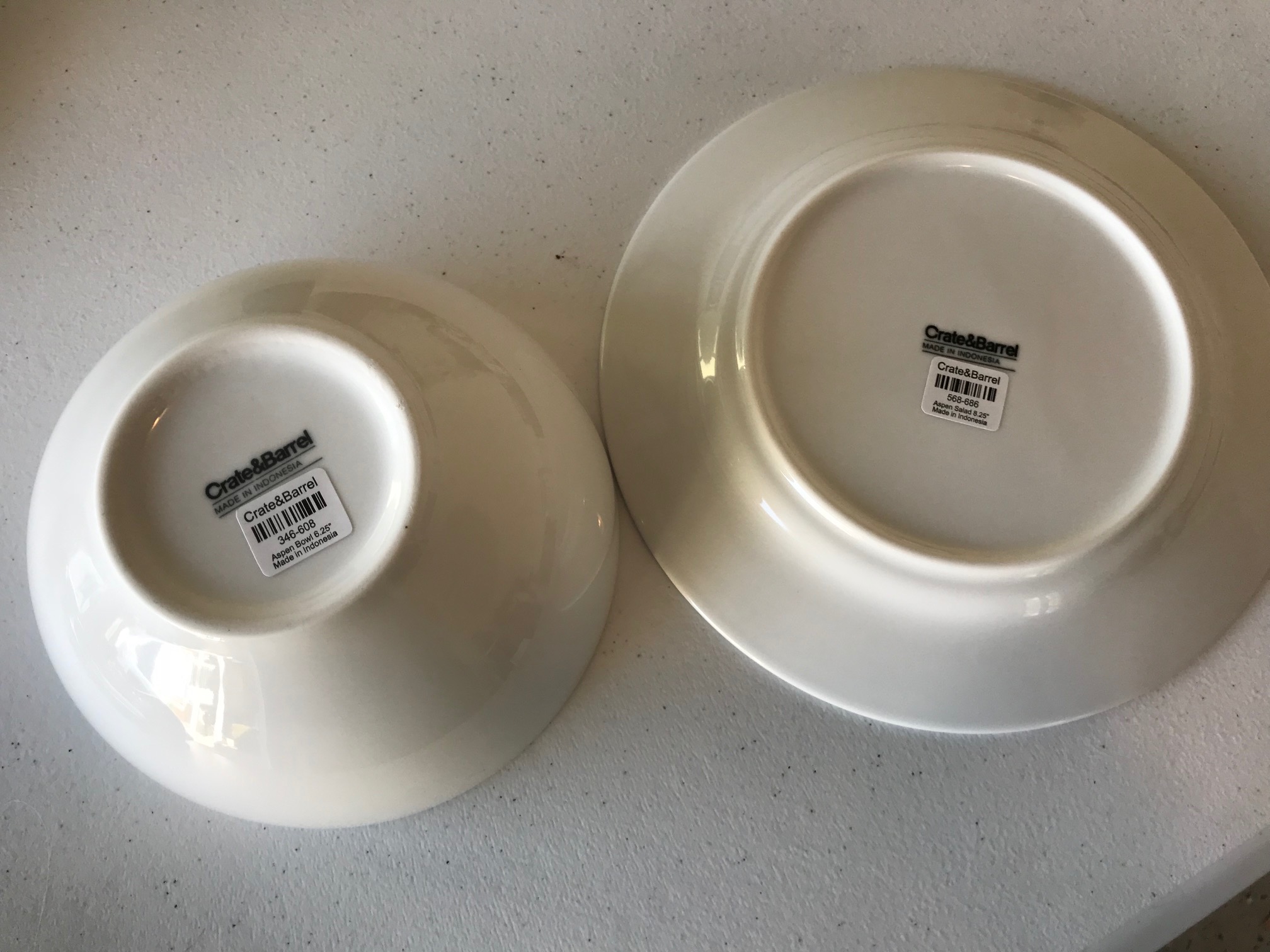 2018 New Crate & Barrel "Aspen" Made In Indonesia White Ceramics