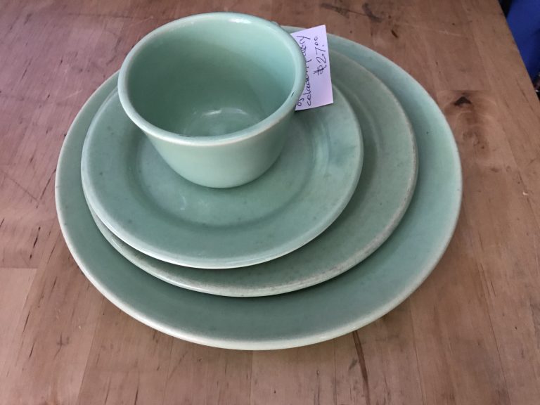 Bauer Vintage Celadon Pottery, Los Angeles: 210,800 ppm Lead (21%!). Context: 90 ppm is unsafe for kids.