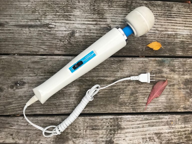 #AskTamara: Are There Toxic Chemicals in my Hitachi “Magic Wand” Personal Massager/Vibrator?