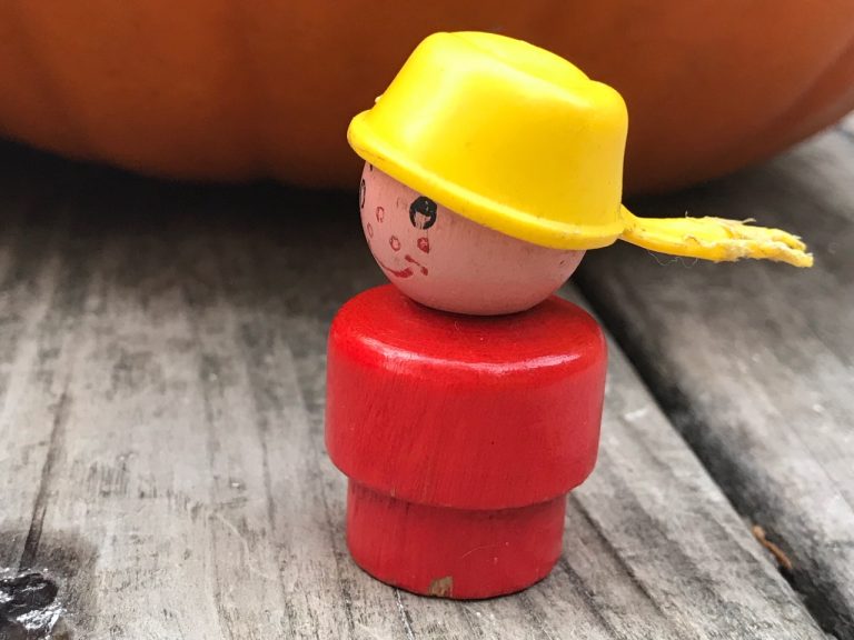 XRF [Heavy Metals] Test Results for Vintage Fisher Price Little People Red Wooden Boy With Yellow Pot On Head