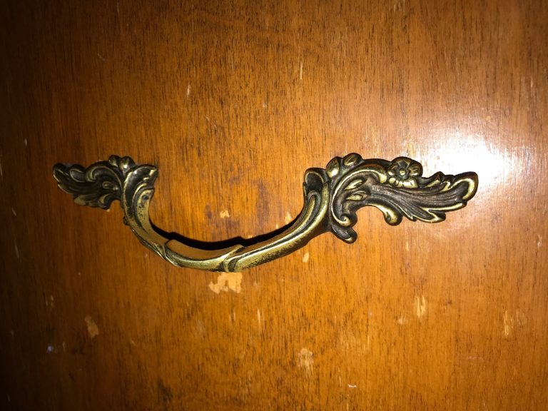 1940 Drawer Pull From Dining Room Sideboard: 8,681 ppm Lead