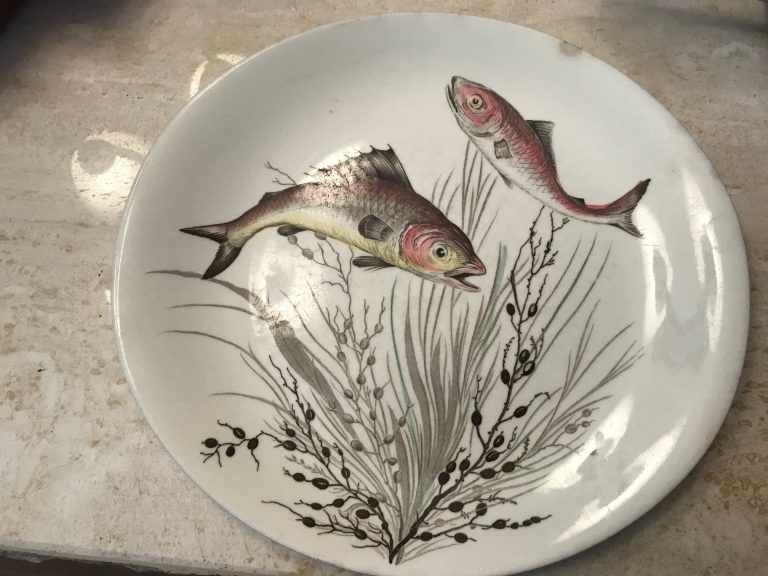 Vintage Johnson Brothers Fish Plate (Design No. 3), Made in England: 70,800 ppm Lead (90 is unsafe for kids)