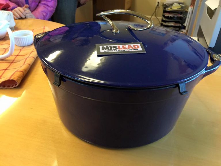 Dark Blue & White Lodge Cast Iron Enameled Dutch Oven (c. 2006): 1,693 ppm Lead + 555 ppm Arsenic