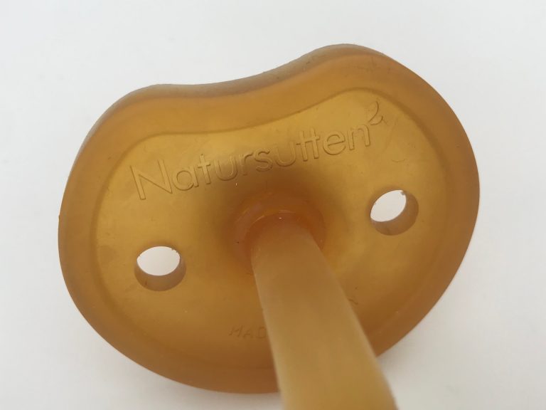 “Made In Italy” Natural Rubber Natursutten Pacifier: Lead Free, Cadmium Free, Arsenic Free.