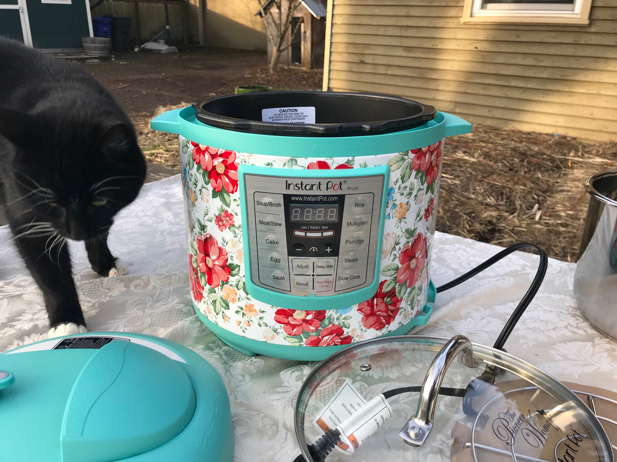 XRF test results for Pioneer Woman Instant Pot: Heating element positive  for 443 ppm Lead (+ 642 ppm Cadmium) — Instant Pot is the Lead-safest  option out there!