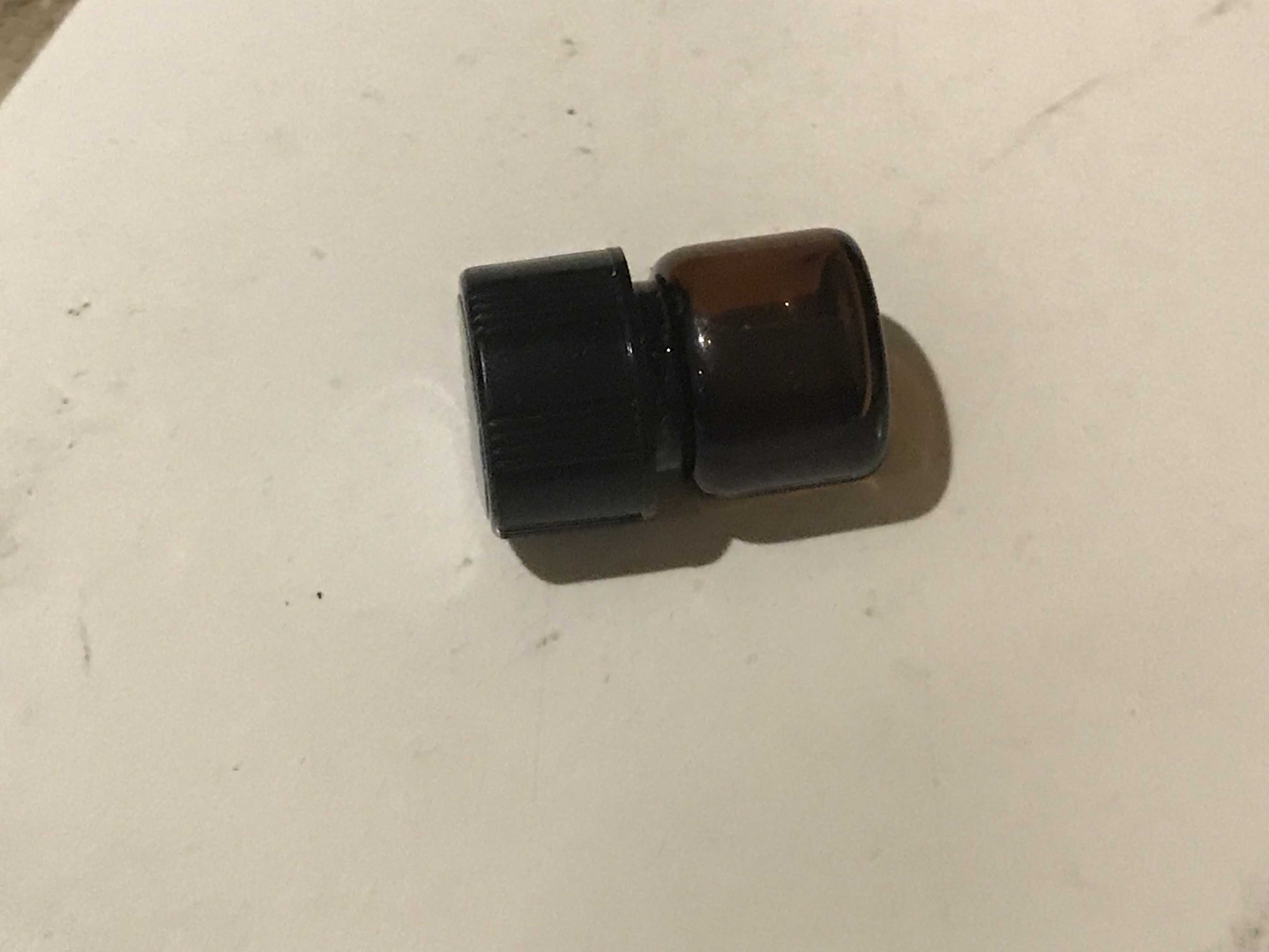 Tiny Brown Glass Sample Bottle of doTerra Balance Oil: Non-Detect for Lead, 20 ppm Cadmium (test is of bottle, not contents)