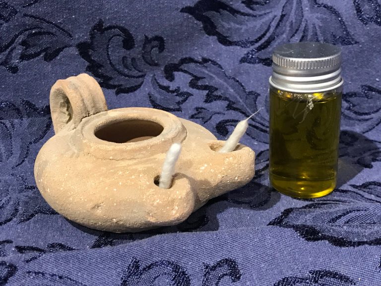 2018 Handmade Bare Unglazed Ceramic Made in Israel Olive Oil Lamp: 17 ppm Lead, considered safe by all standards.