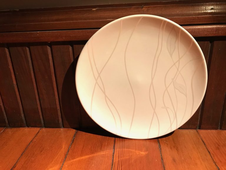 Pfaltzgraff Linea Pattern (Made In China) White Ceramic Plate: 218 ppm Lead