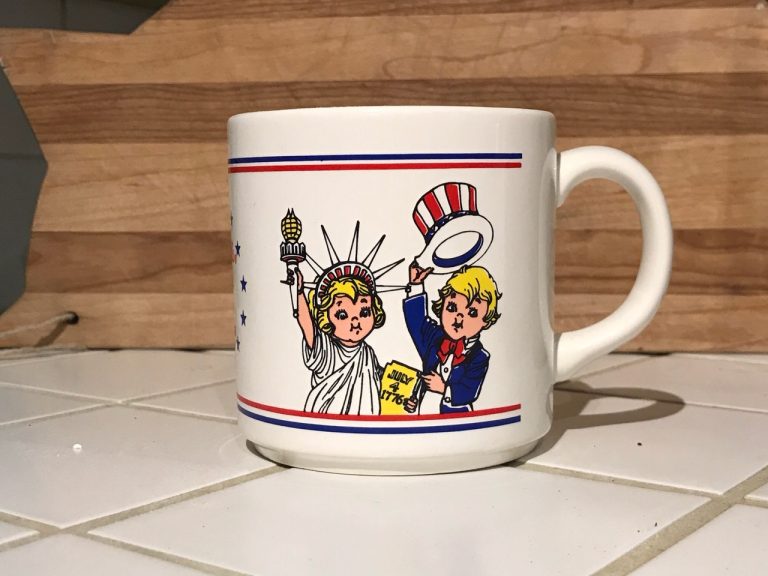 Campbell’s Soups Salute America 1976 Ceramic Mug: 65,300 ppm Lead + 882 ppm Cadmium [mm ‘Lead is good food!’ NOT]