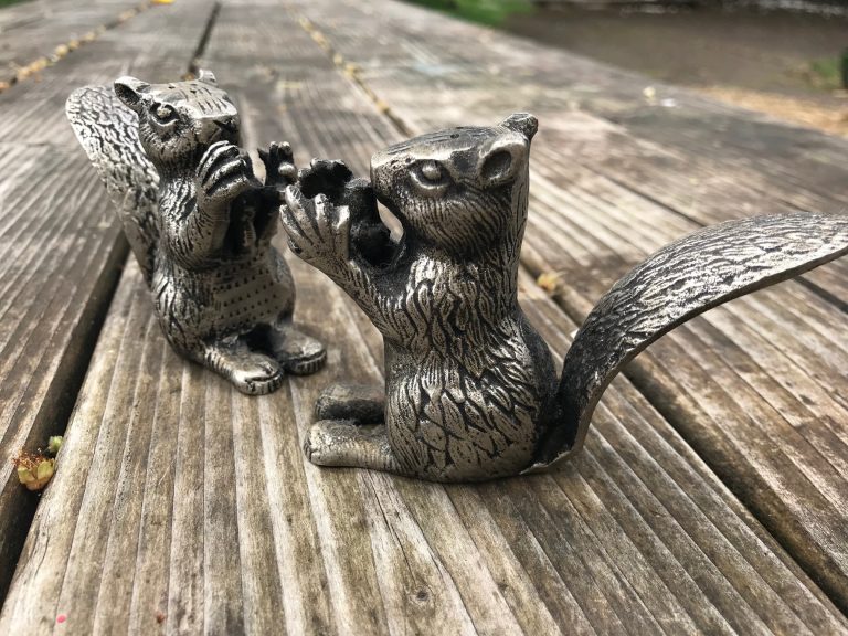 Yet ANOTHER toxic offering from The Pottery Barn collection!… c. 2017 squirrel shaped salt and pepper shakers: 40,800 ppm Lead [90 is unsafe for kids’ items.]