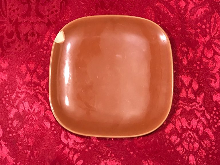 Square orange Franciscan Potteries dish: 228,400 ppm Lead — 23% Lead in the glaze! (90 ppm is unsafe for kids)