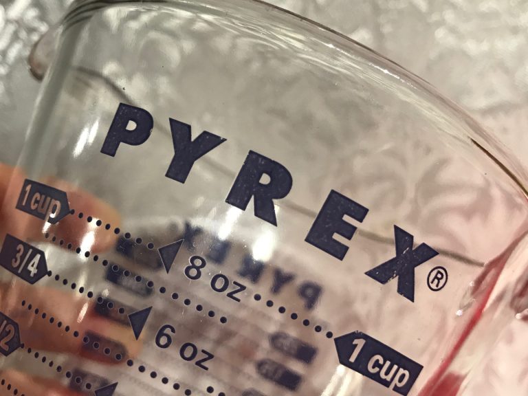 Purple Pyrex glass measuring cup: 20,700 ppm Lead (90 is unsafe*) +175 ppm Cadmium (Yum! What are you baking with?)