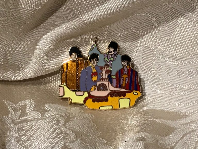 The Beatles Yellow Submarine pin: 447,400 ppm Lead [90 ppm is unsafe for kids] + 6.766 ppm Cadmium (a carcinogen)