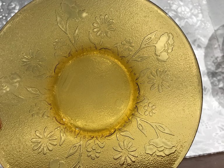 Unmarked floral embossed amber glass saucer: non-detect (negative) for Lead, Cadmium, Mercury, Antimony, & Arsenic.