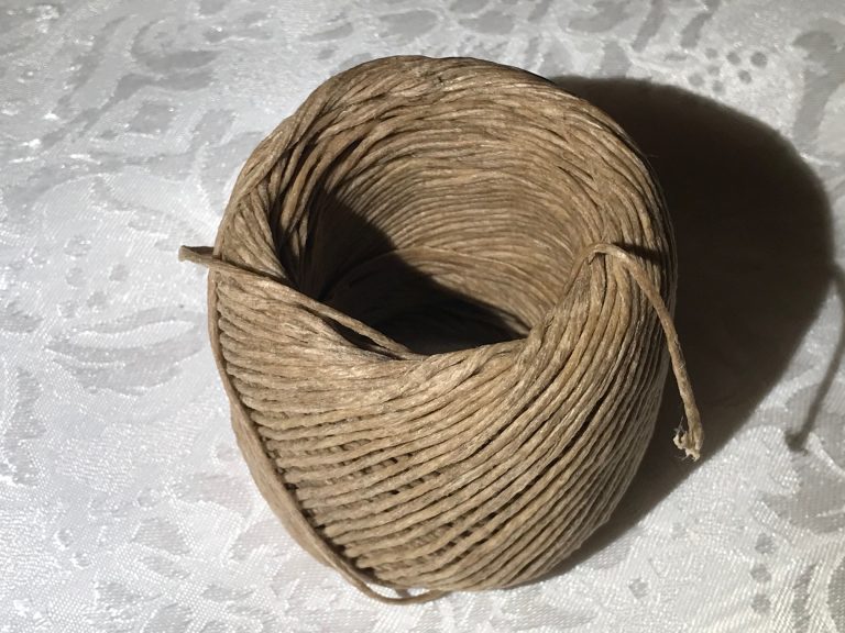 Natural organic hemp wick: No Lead, No Cadmium, No Arsenic, No Mercury, No Antimony! Affiliate link in post!