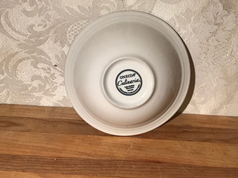 Oneida Culinaria “Fully Vitrified” Bowl: 33 ppm Lead (on the logo), Lead-free on the food surface. Safe by all standards.