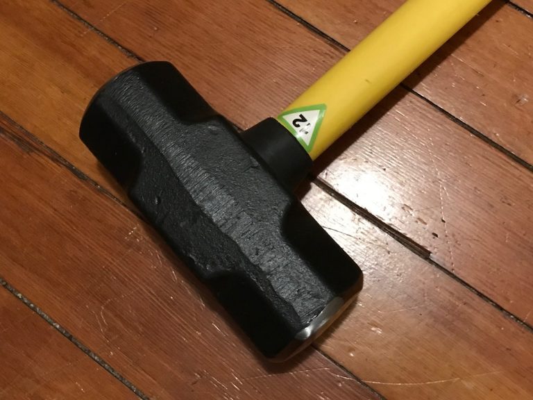 2019 Harbor Freight Sledgehammer with Fiberglass Handle, 1055 ppm Lead — Reminder: tools are not toys!