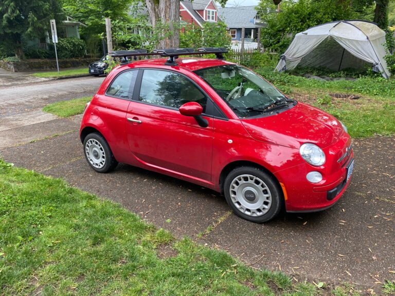 One little red #LeadSafeMamaMobile for sale! Please share. Thanks!