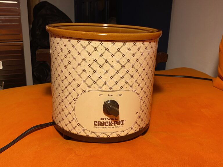 Vintage Rival Crock-Pot Stoneware Slow Cooker: 180 ppm Lead in the food surface + 14,000 ppm Lead in the power cord.