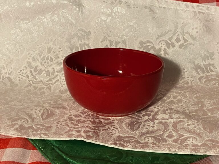 Red Waechtersbach German Nesting Bowl: 107,500 ppm Lead + 20,600 ppm Cadmium. 90 ppm Lead (& up) is unsafe for kids.