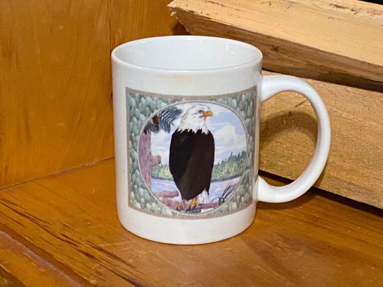 Harvest Hill Press (Maine) porcelain coffee mug with bald eagle design: 17,800 ppm Lead on black of the eagle.