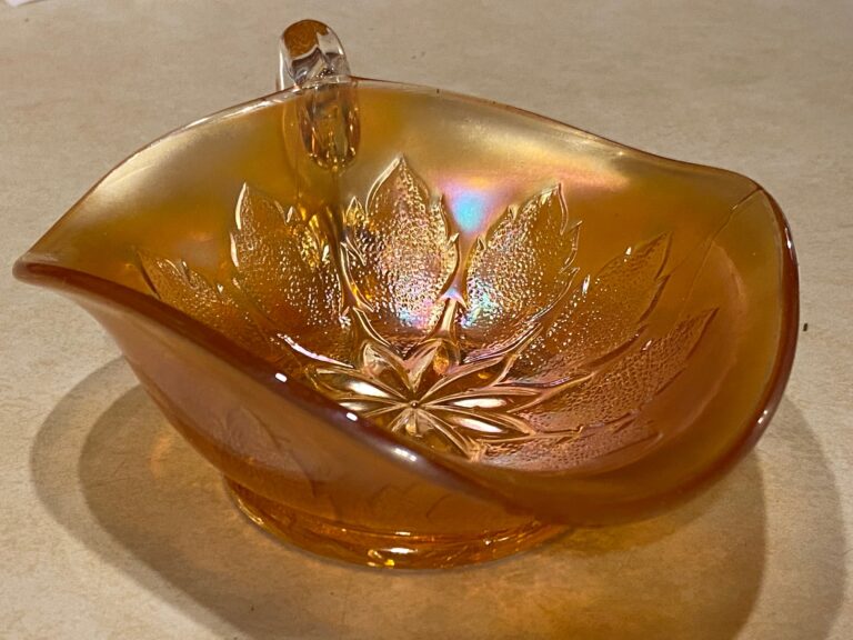 Good news for carnival glass fans! Vintage orange carnival glass sauce boat: non-detect for Lead!