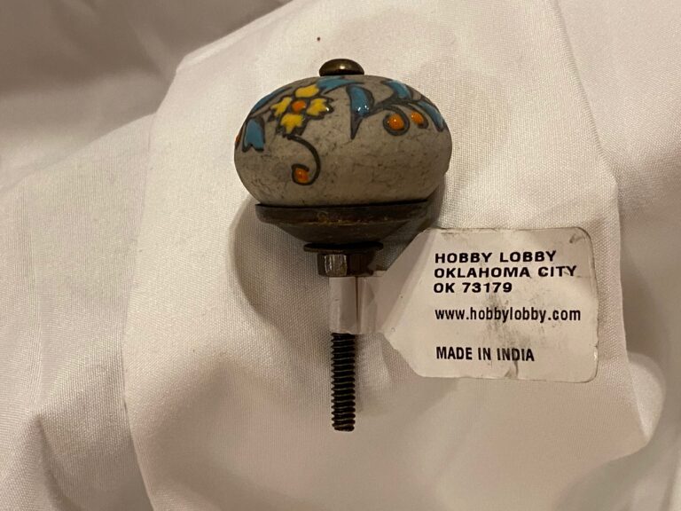 How much Lead can you buy for $3.99 at Hobby Lobby? Ceramic floral pattern cabinet knob / drawer pull: 3,606 ppm Lead, 82 ppm Cadmium.