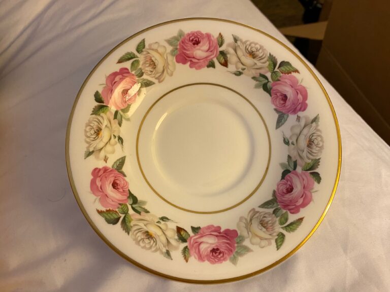 1983 Made in England Royal Worcester Fine Bone China “Royal Garden Elgar”: 59,200 ppm Lead on the food surface (90 ppm & up is unsafe for kids).