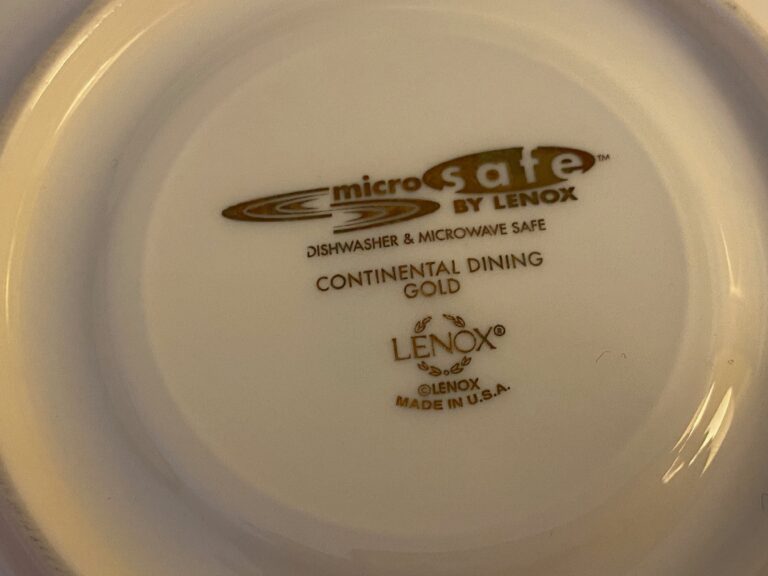 Microsafe by Lenox, Continental Dining Gold: Lead-free on the food surface and logo.