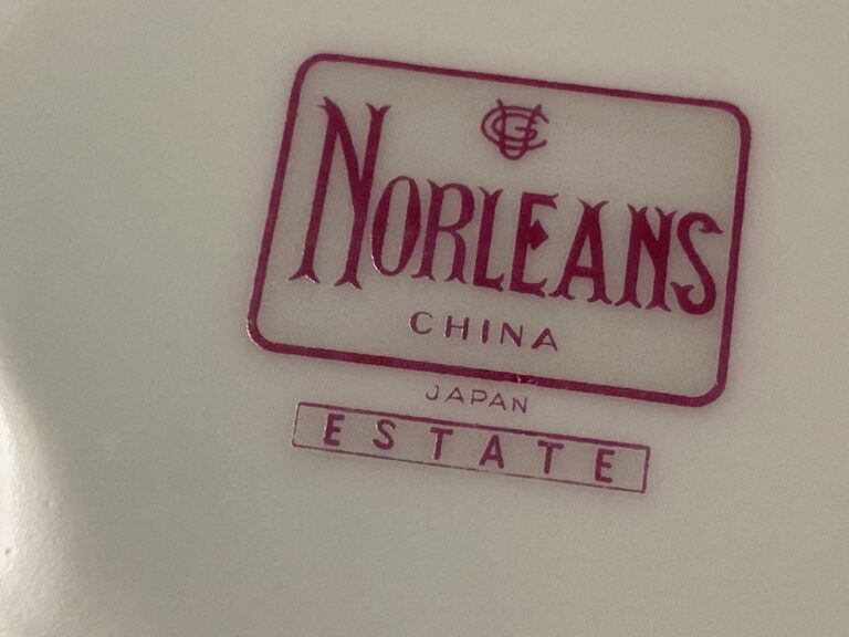 Norleans Estate China (Made in Japan) with platinum edging: 3,338 ppm Lead in the logo on the back of the dish