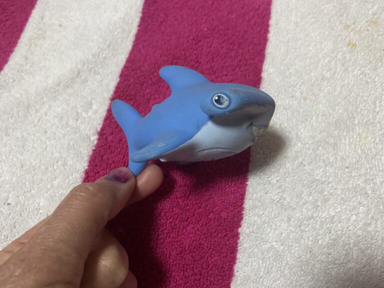 2007 Munchkin Hammerhead Shark Rubber Bath Toy: Non-detect for Lead, Cadmium, Arsenic & Antimony!