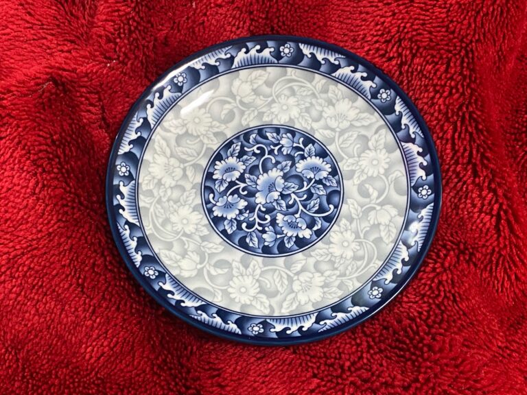 Made in Korea, blue and white and gray floral pattern dish: 19 ppm Lead on the food surface (safe by all standards.)