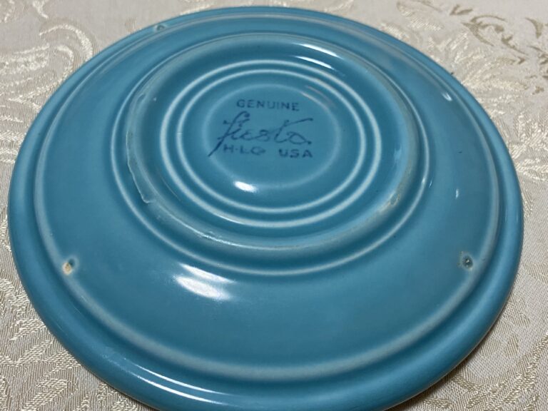 Light blue (turquoise) vintage Fiesta plate (Made in USA): 289,400 ppm Lead (90 ppm & up is unsafe in modern items made for kids)