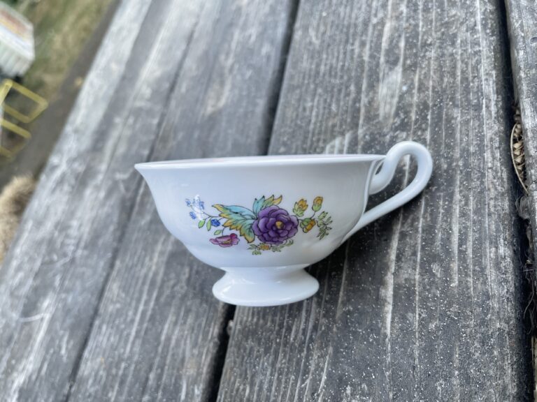 Spode Copeland’s China Floral Pattern Tea Cup  – Made in England: 59,500 ppm Lead. Context: 90 ppm and up is unsafe for kids.