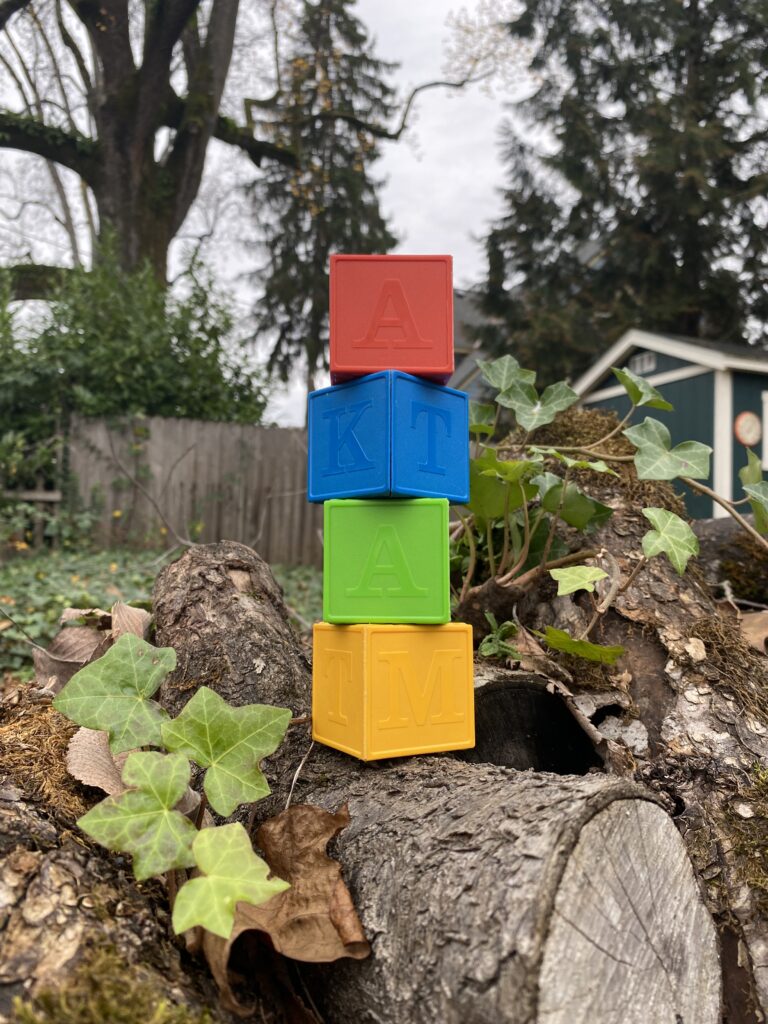 Vintage plastic Tupperware blocks toy: non-detect for Lead, Cadmium, Arsenic, Mercury (likely has BPA given the age.)