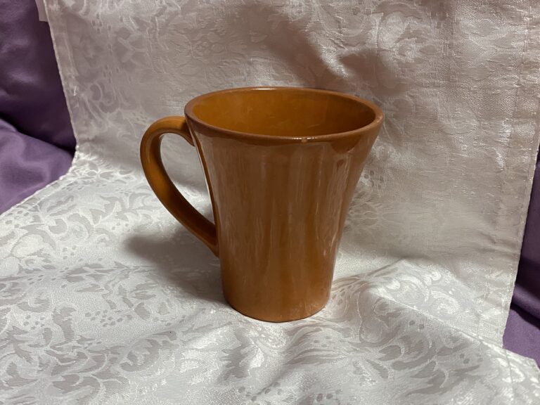 Val Dol Sol (Made In Portugal) orange glazed ceramic mug: 19,000 ppm Lead. Please do not use ceramics from Portugal for food use in the absence of independent testing.