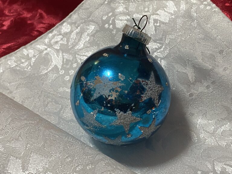 Vintage Shiny Brite (Made in USA or possibly West Germany!) Christmas ornament — blue with white stars: 175,500 ppm Lead (90 ppm & up is unsafe for kids)