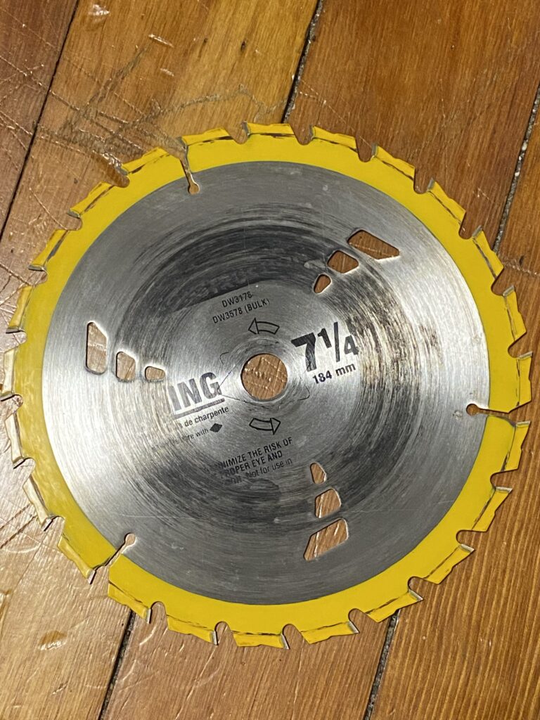 XRF test results for saw blade with painted markings; DeWALT brand with yellow and black paint (DW 3178 / DW 3578).